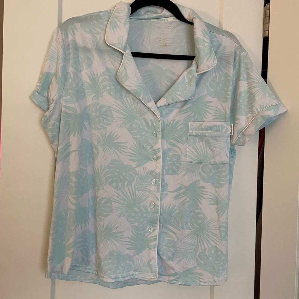 Hurley Light Blue Leaf Print Button Down Shirt
